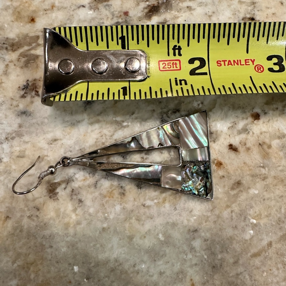 Women’s Abalone and sterling silver triangle earrings - Picture 4 of 6